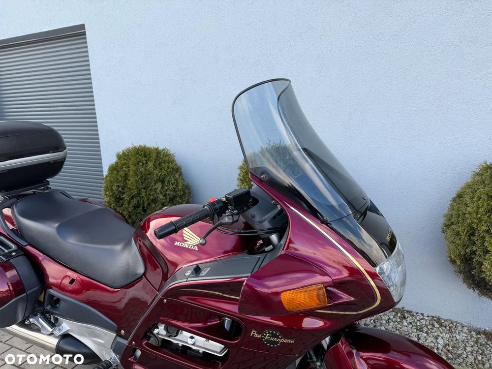 Honda ST - 7