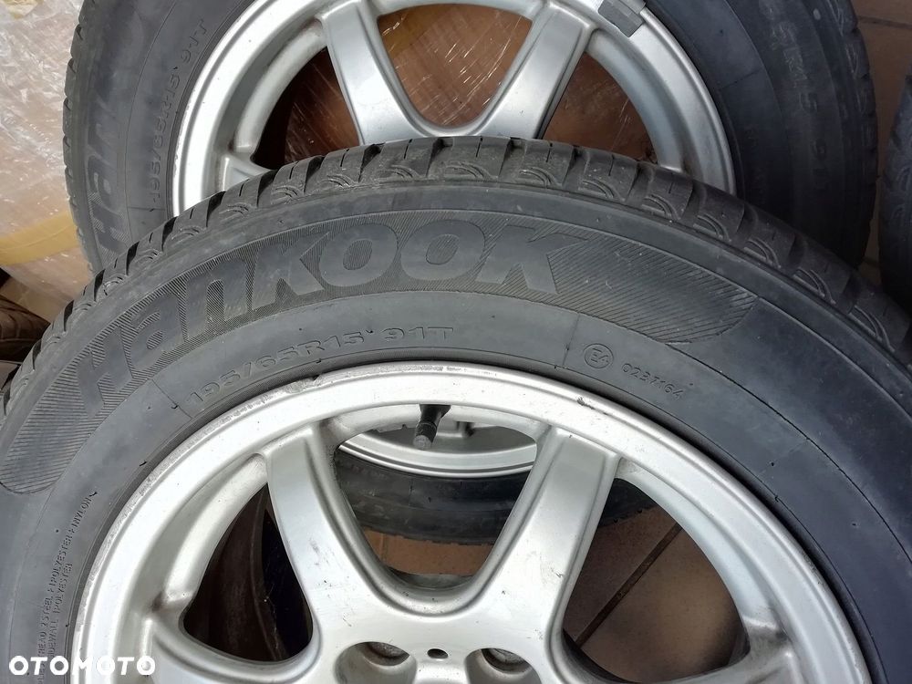 Felgi aluminiowe Alutec 15 5x114,3 7J ET40 195/65R15 - 6