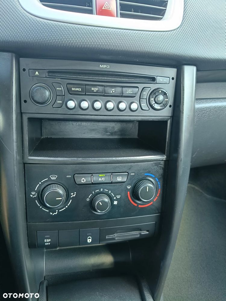 Peugeot 207 75 forever - 22