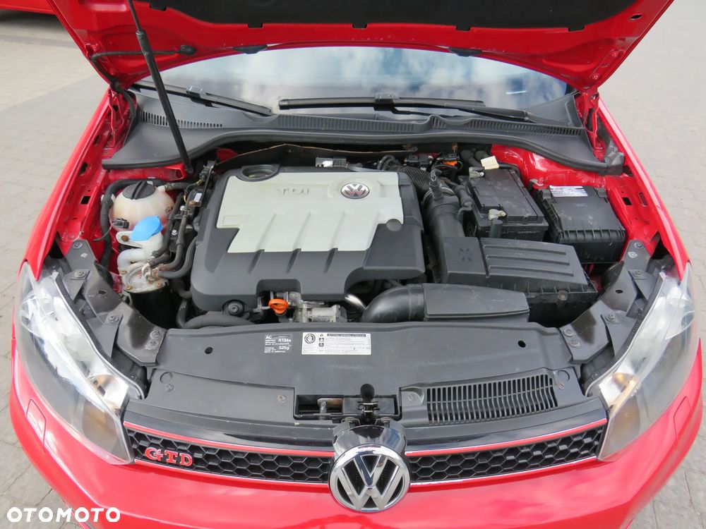 Volkswagen Golf - 38