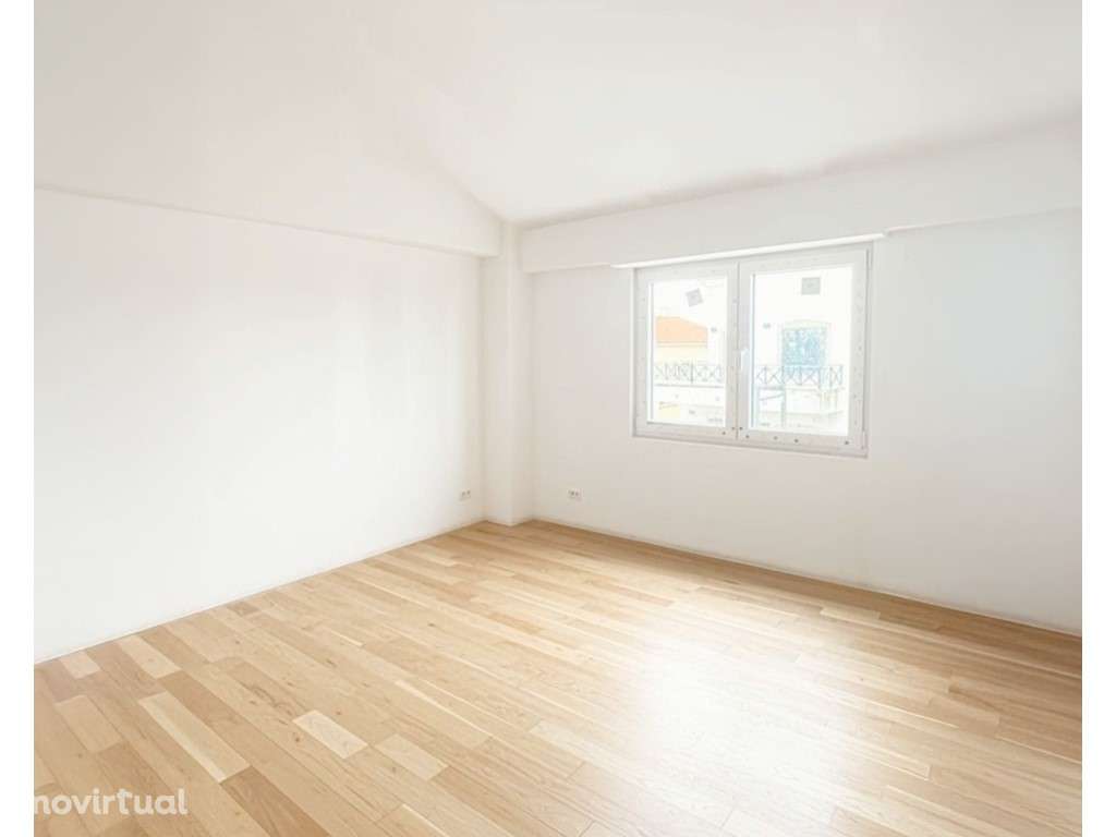 Excelente apartamento duplex T3 com vista mar - Grande imagem: 4/22