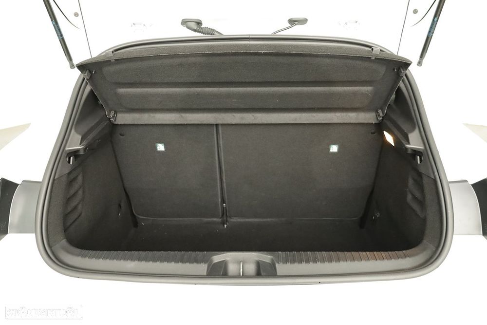 Renault Clio 1.0 TCe Evolution - 23