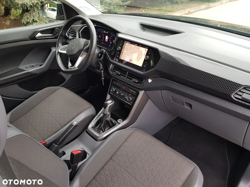 Volkswagen T-Cross 1.0 TSI Style DSG - 28