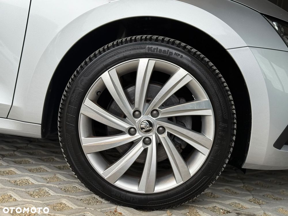 Skoda Octavia 2.0 TSI 4x4 Style DSG - 9