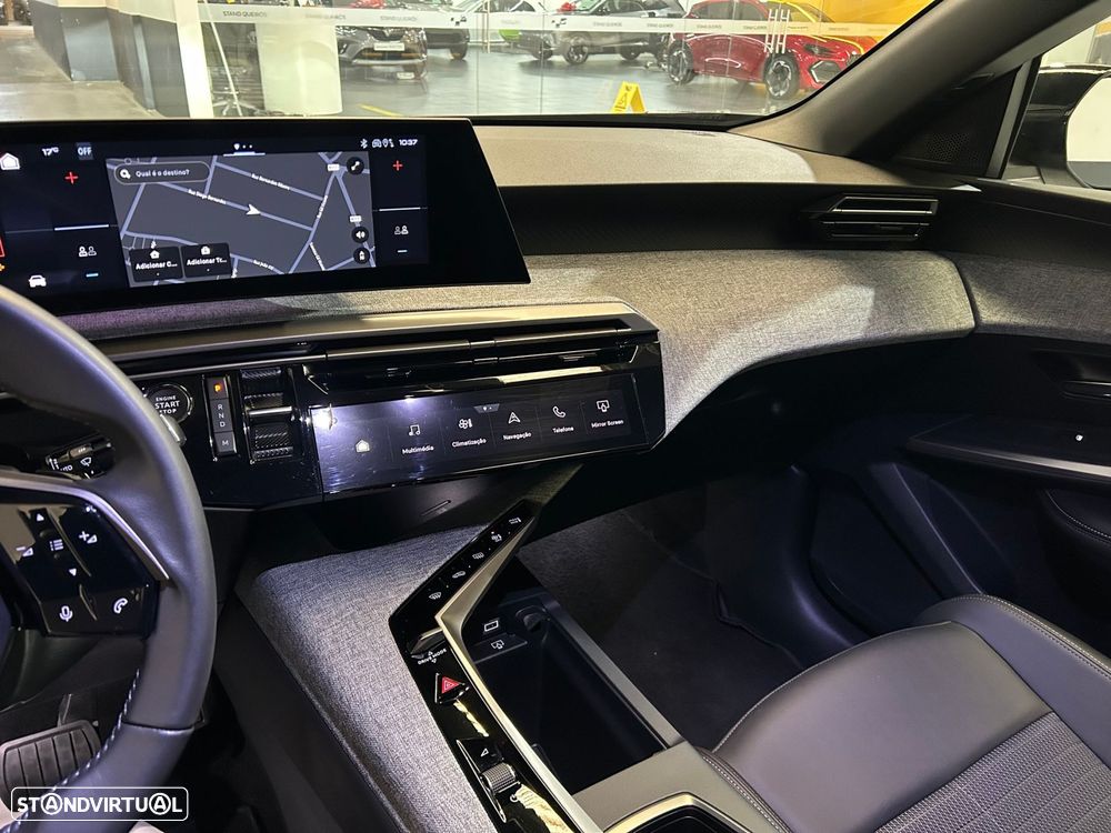 Peugeot 3008 1.2 Hybrid Allure Pack e-DCS6 - 23