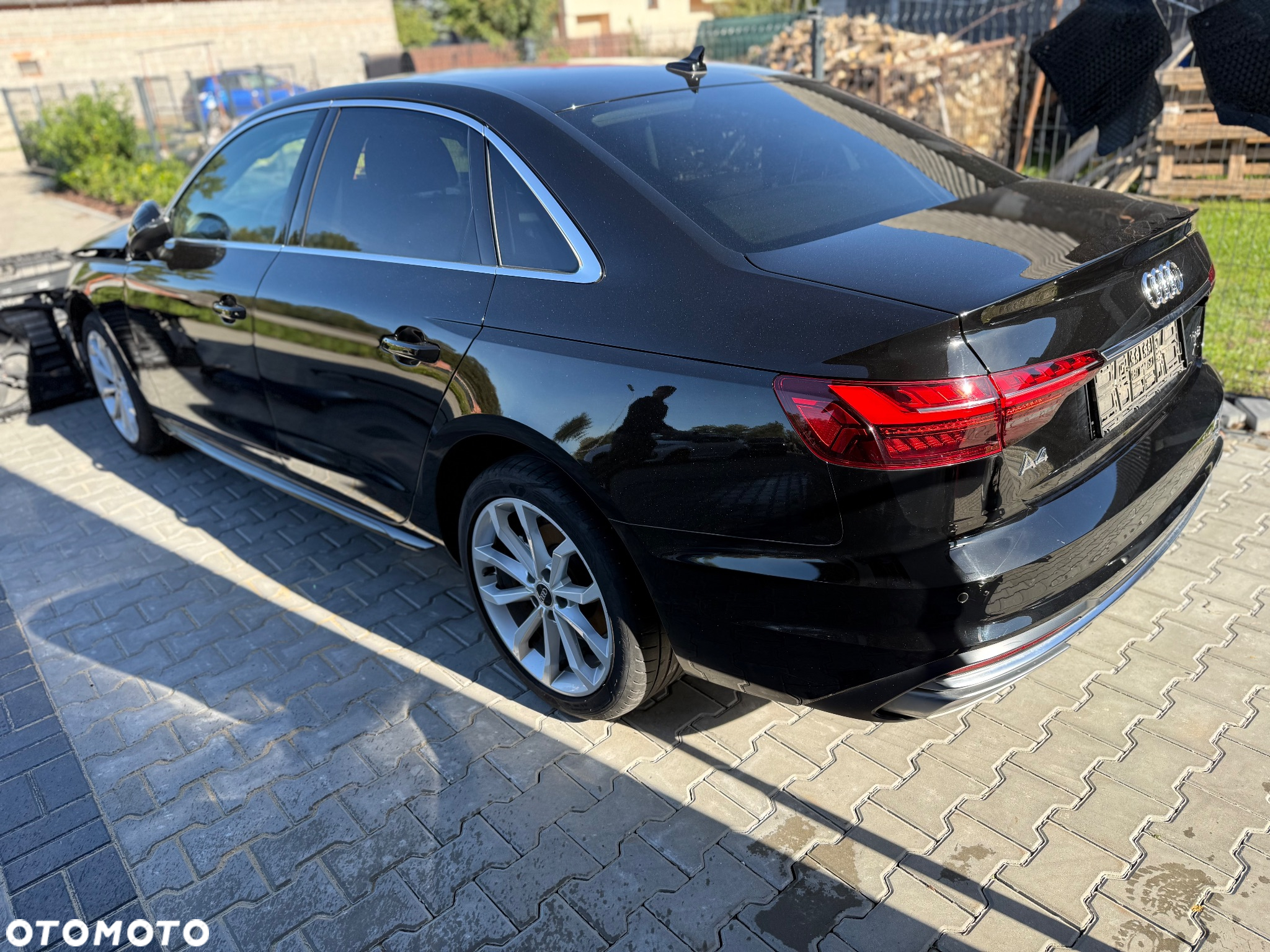 Audi A4 Limousine - 4