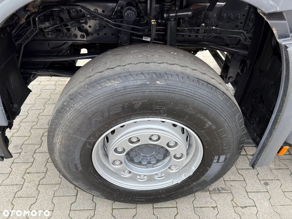 Mercedes-Benz AROCS 3246 8x4 EURO6 WYWROTKA TRÓJSTRONNA Z BORDMATIKIEM - 27