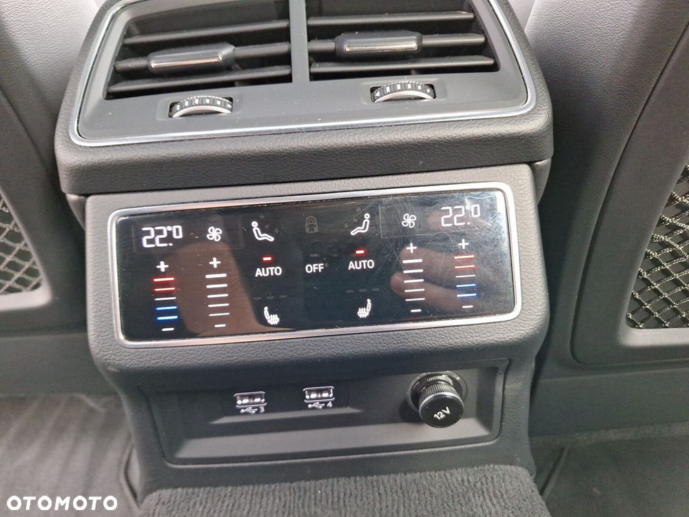 Audi A6 Allroad - 17