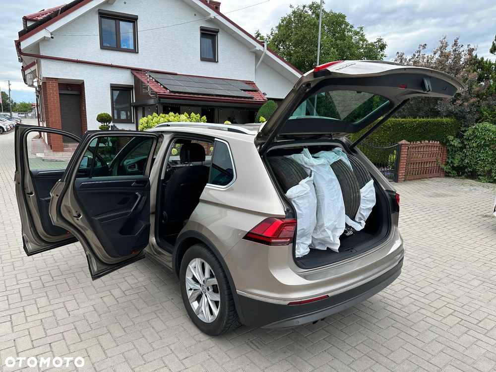 Volkswagen Tiguan - 27