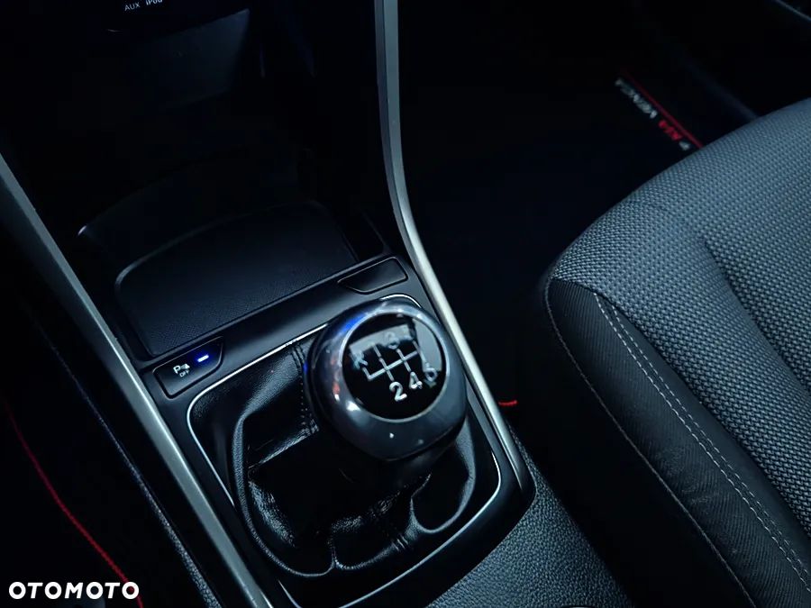 Hyundai i30 1.6 CRDi Premium - 29