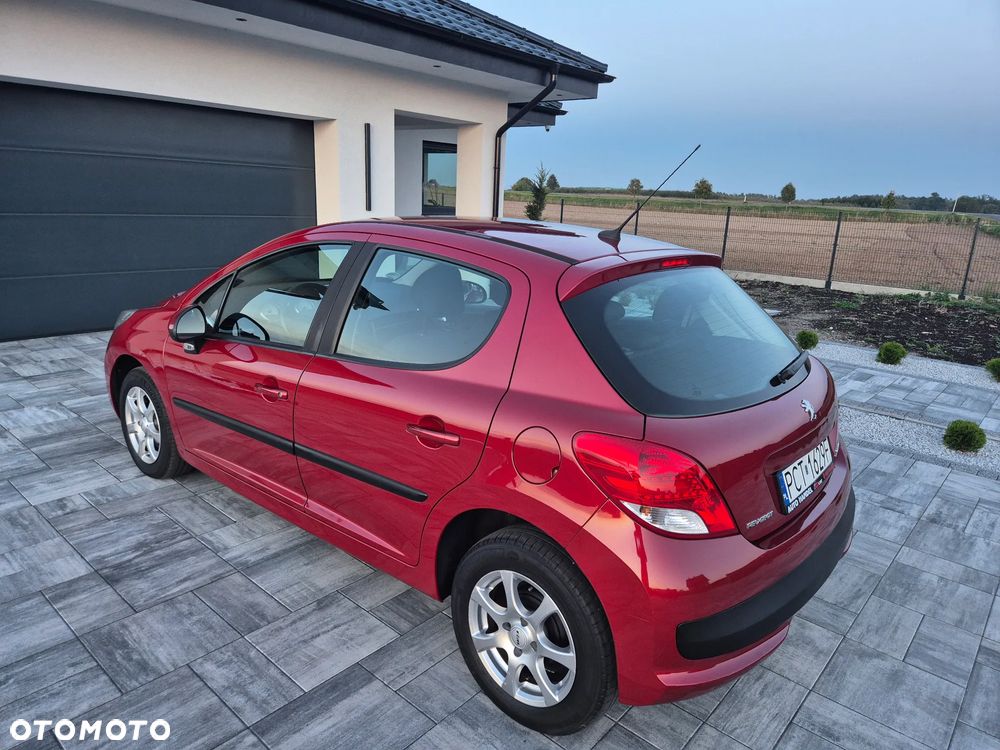 Peugeot 207 95 VTi Urban Style - 14