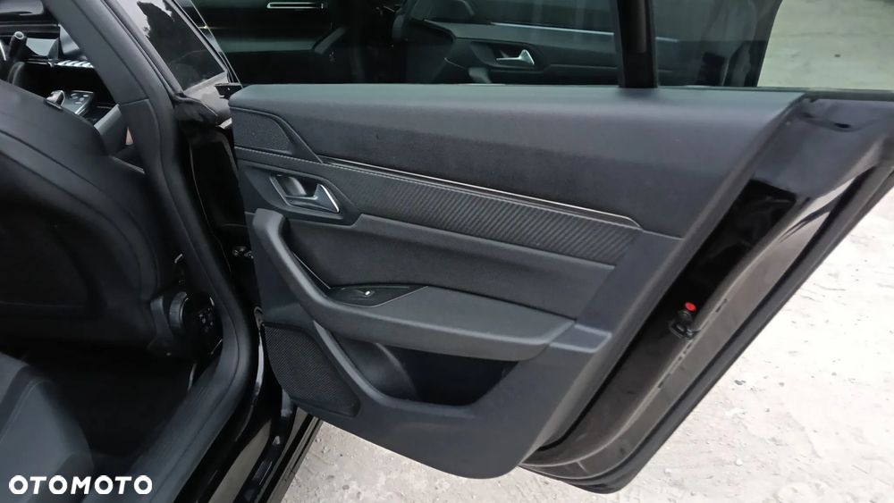 Peugeot 508 225 e-EAT8 Allure Pack - 31