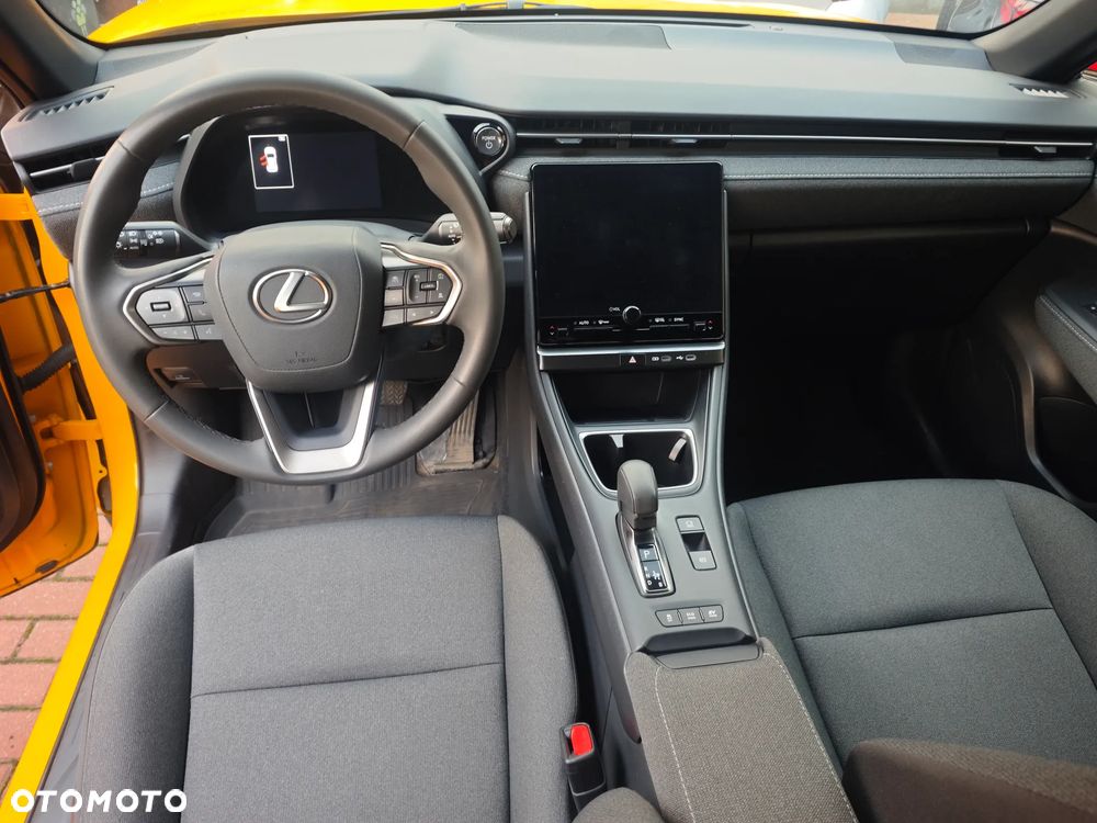 Lexus LBX 1.5 Hybrid - 31