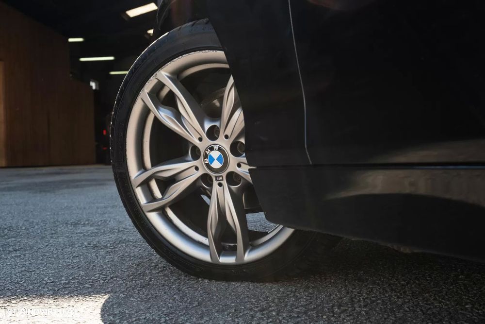 BMW 118 dA Line Sport - 9