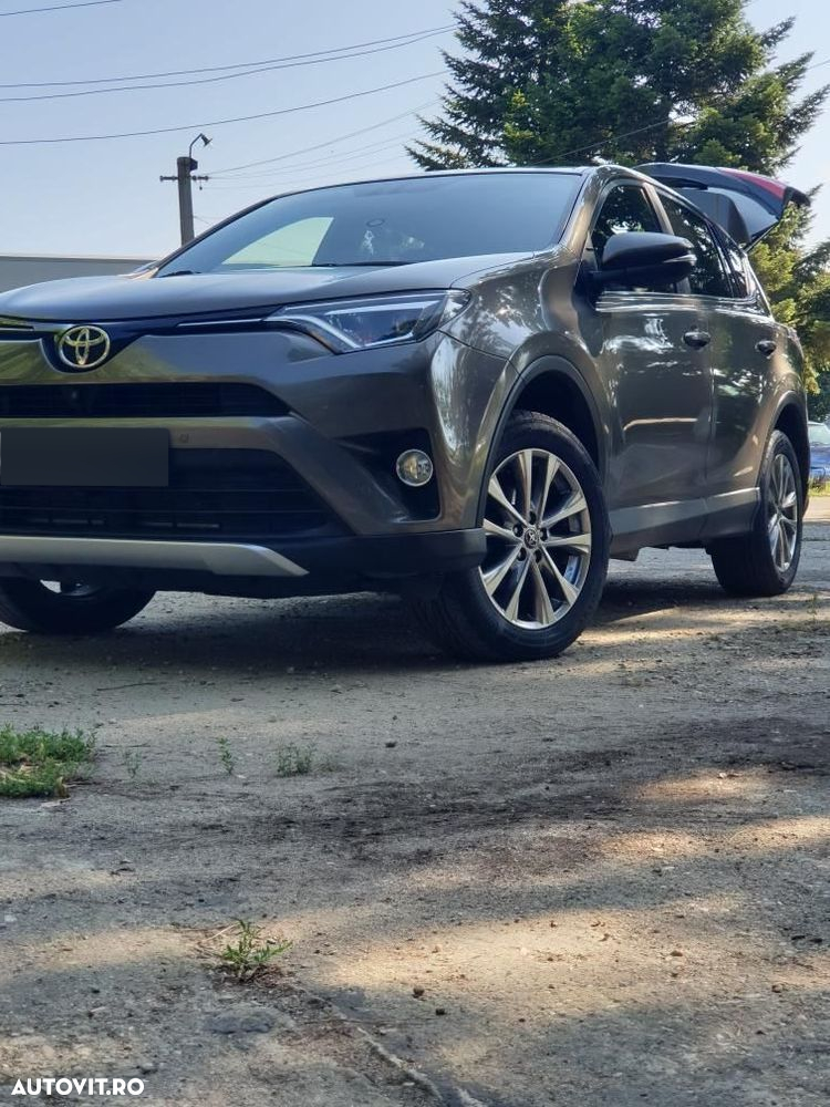Toyota RAV4 - 2