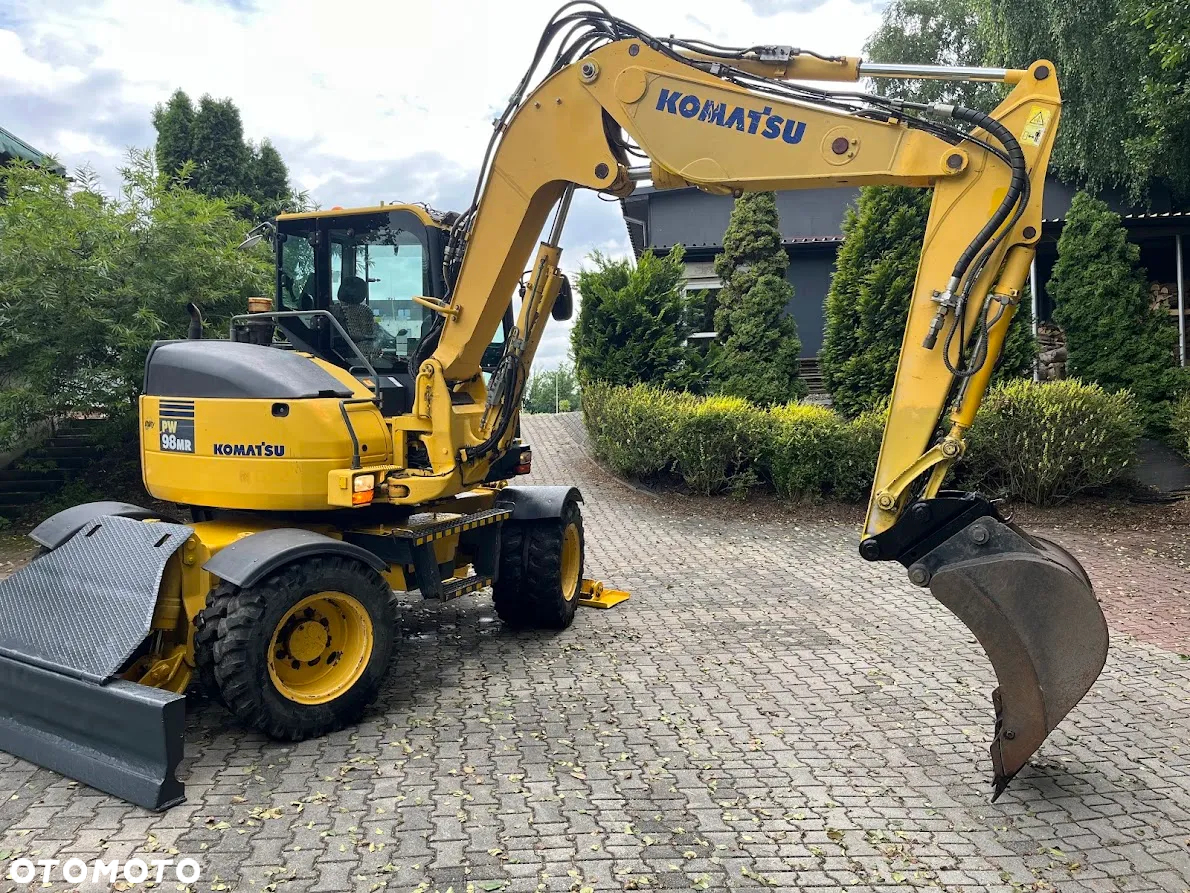 Komatsu 98MR - 6
