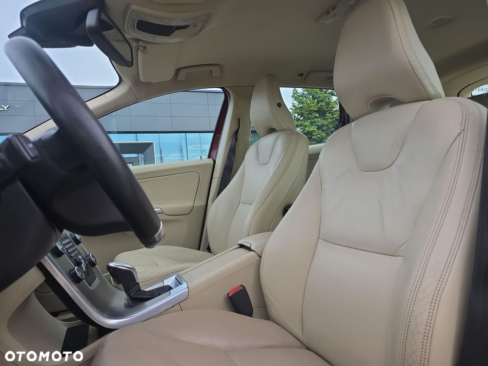 Volvo XC 60 - 12