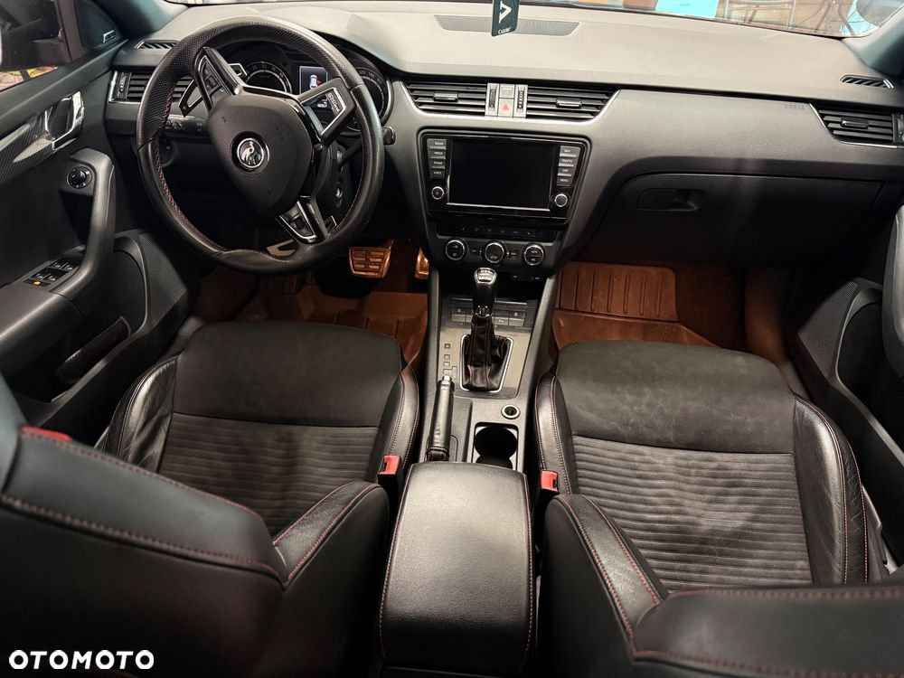 Skoda Octavia 2.0 TDI RS DSG - 3