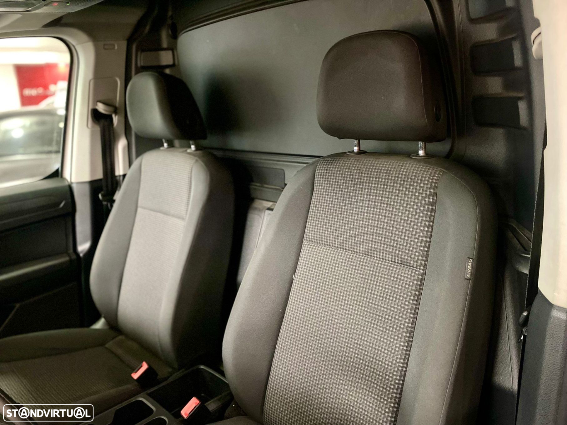 VW Caddy Maxi 2.0 TDI - 14