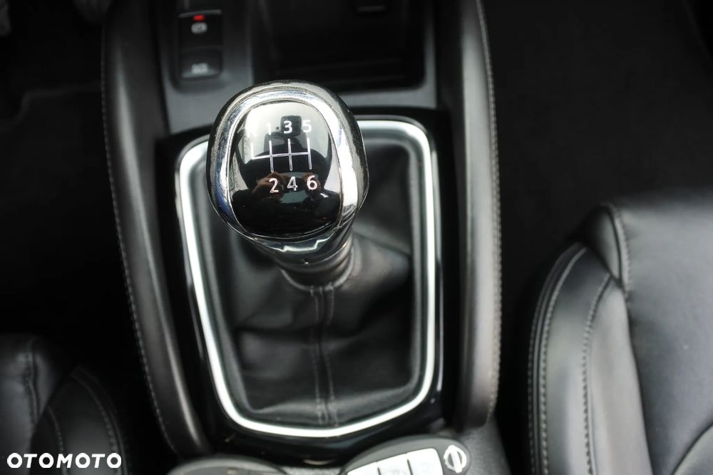 Nissan Qashqai 1.2 DIG-T TEKNA+ - 20