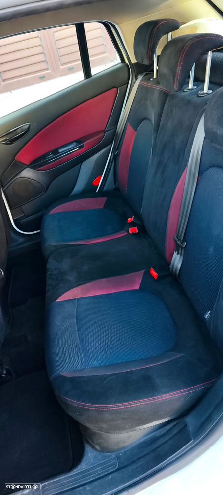 Fiat Bravo 1.6 M-Jet - 39