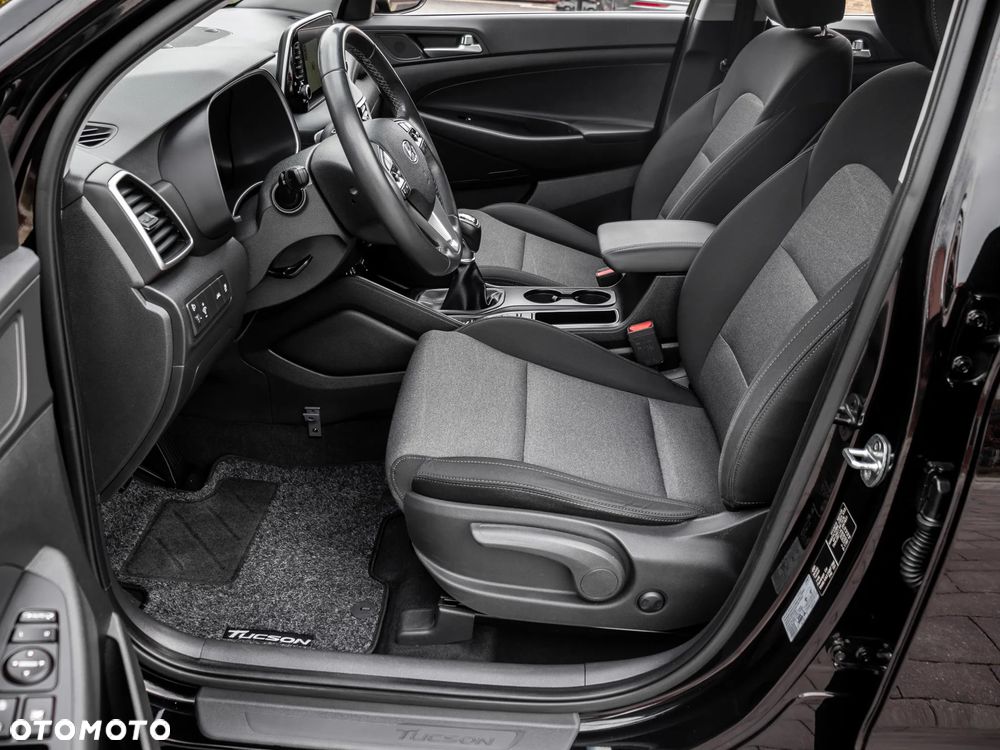 Hyundai Tucson blue 1.6 GDi 2WD Passion - 13