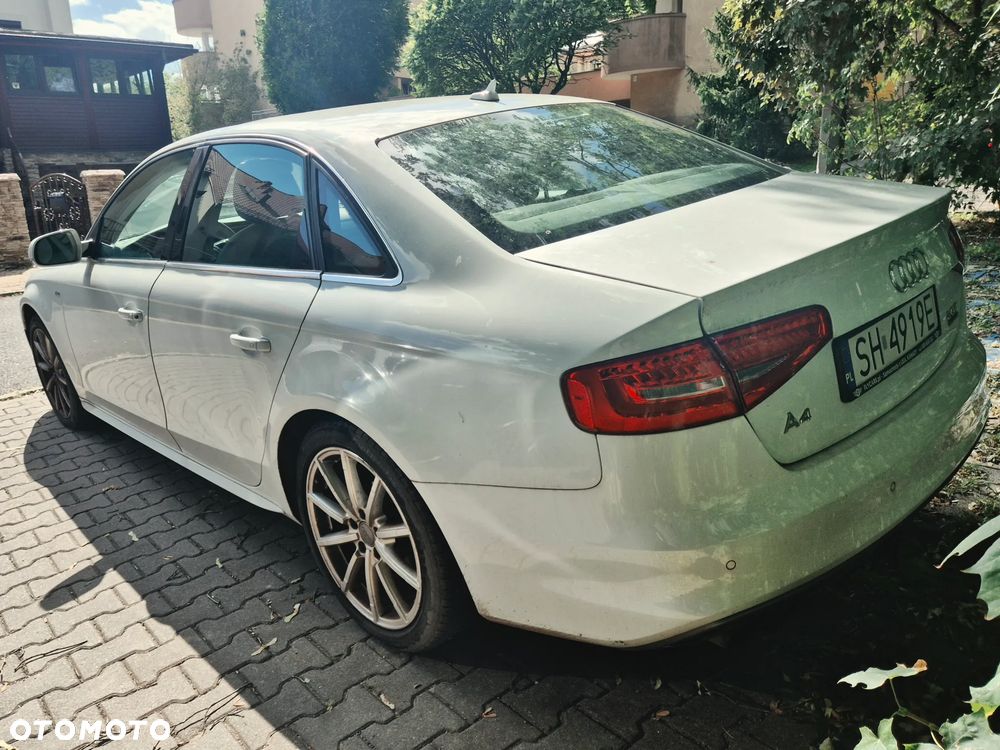Audi A4 Limousine 2.0 TFSI quattro S tronic S line Sportpaket - 2