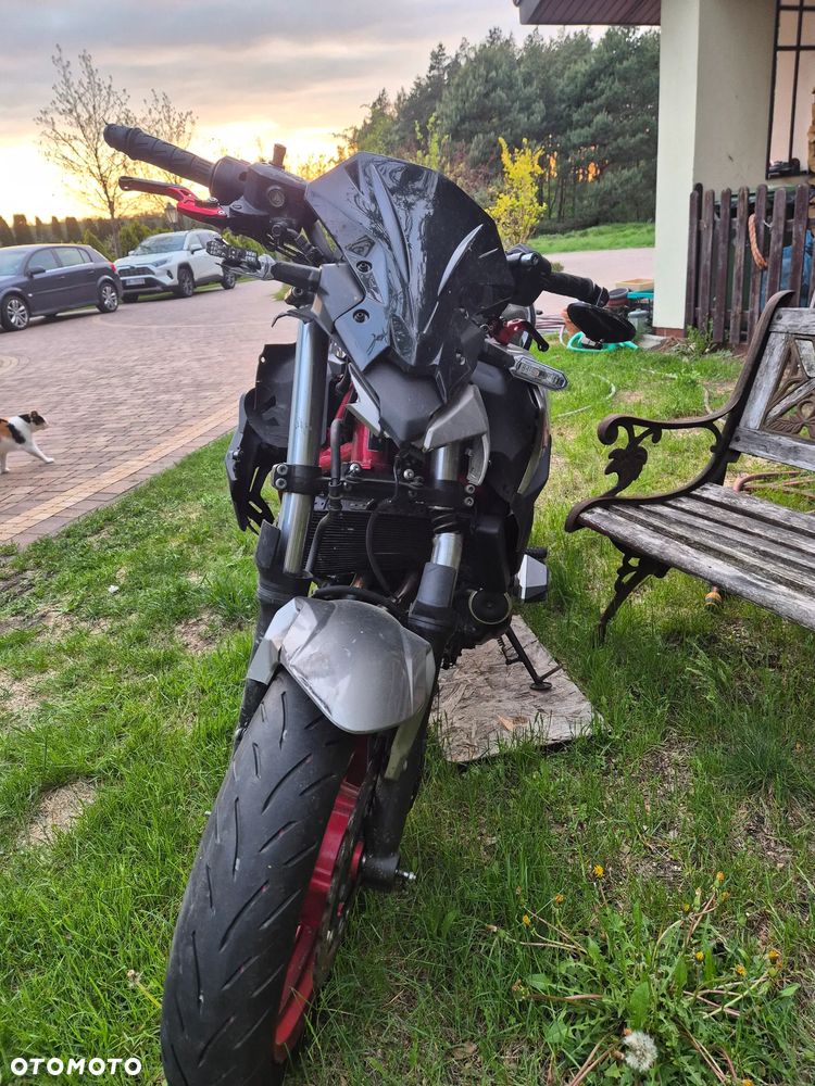Kawasaki Z 650 - 2