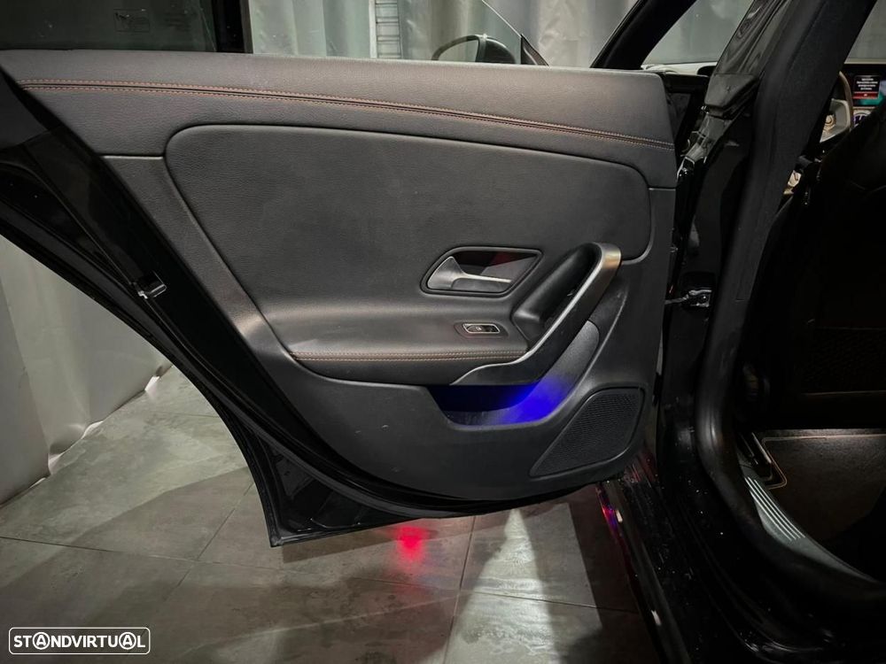 Mercedes-Benz CLA 180 d 7G-DCT AMG Line - 16