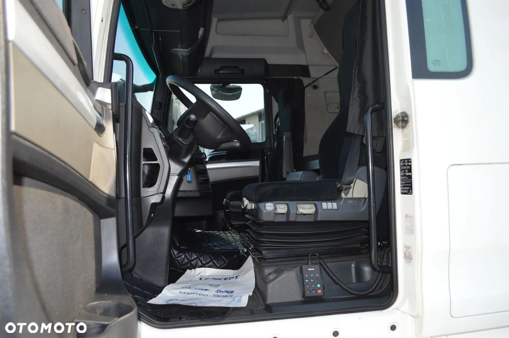 MAN TGX 18.400 Low Deck - 10
