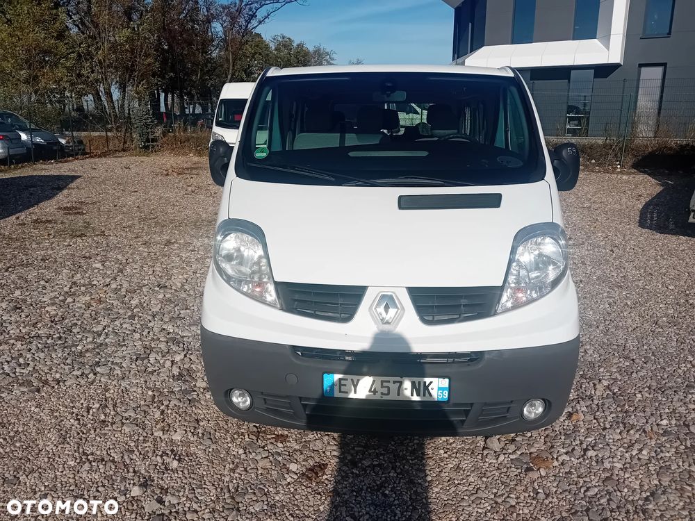 Renault Trafic - 2
