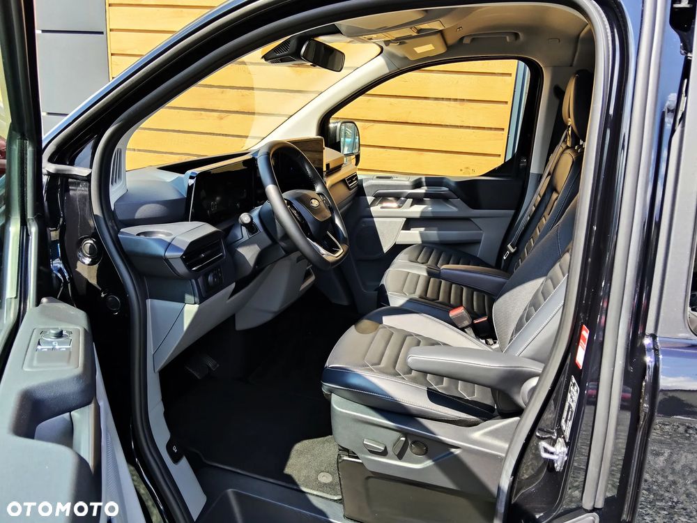 Ford Tourneo Custom 320 L1H1 VA Autm Titanium - 9