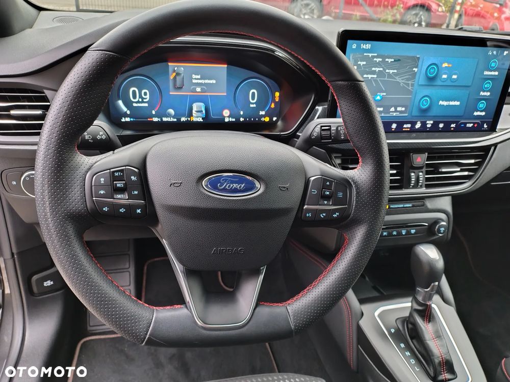 Ford Focus 1.0 EcoBoost mHEV ST-Line X - 22