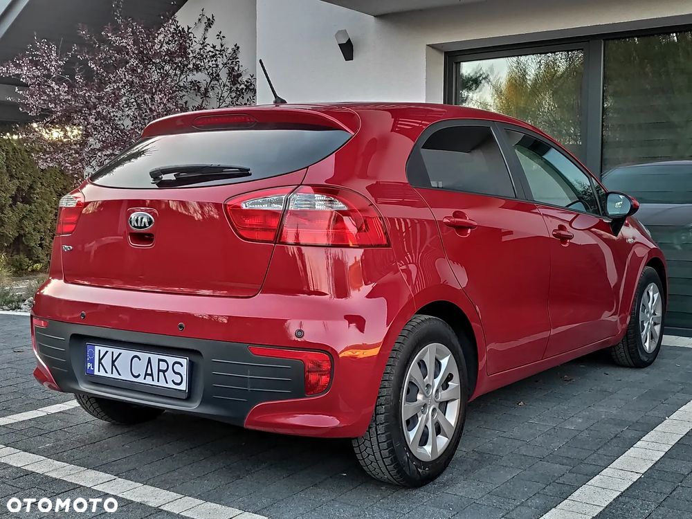 Kia Rio - 7