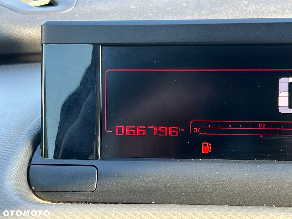 Citroën C4 Cactus 1.2 PureTech Rip Curl S&S - 16
