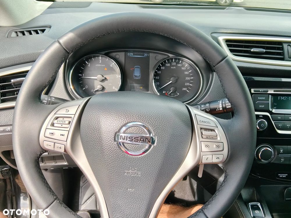 Nissan Qashqai - 14