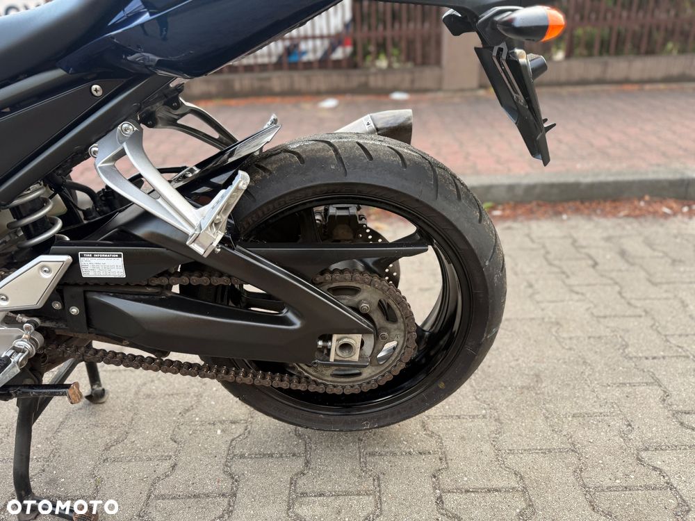 Yamaha FZS - 23