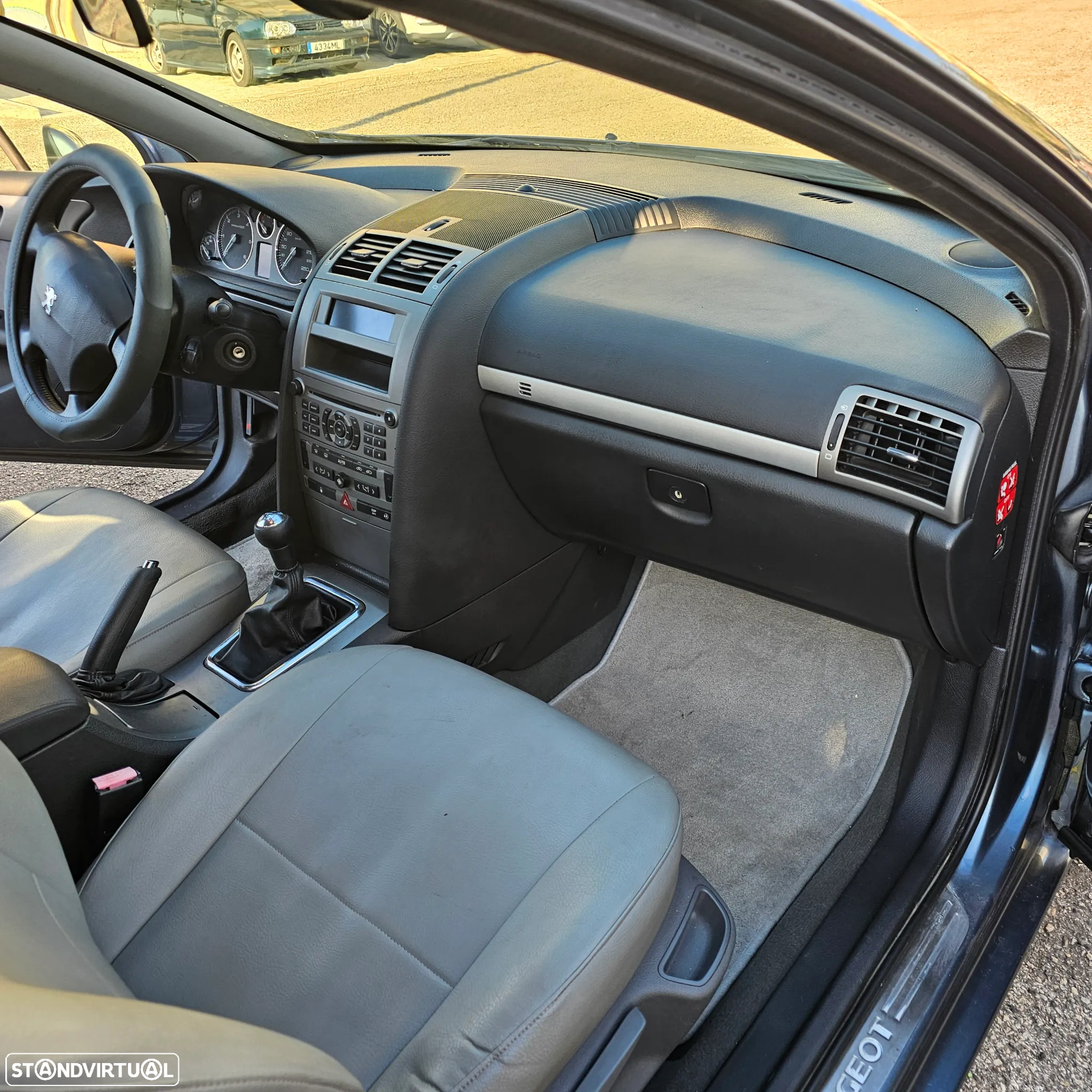 Peugeot 407 1.6 HDi Executive - 18
