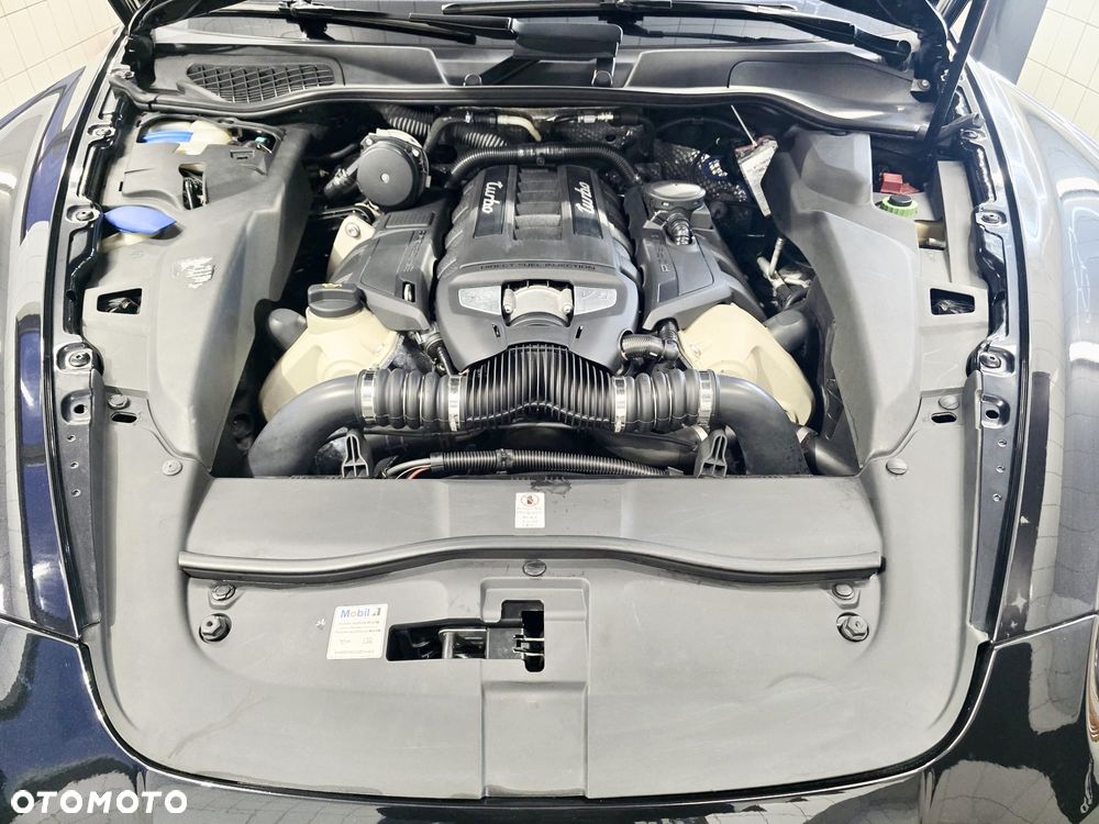 Porsche Cayenne Turbo Tiptronic S - 15
