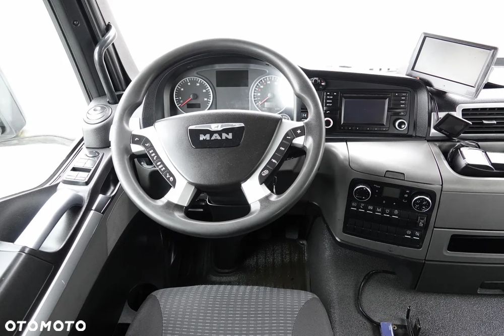 MAN MAN TGS 35.480 / 8x4 / HDS HIAB 288 EP-5 wysów : 12.7 M / SKRZYNIOWY - 7,4 M / UDŹWIG : 9400 KG / EURO 6 / STEROWANIE RADIOWE - 28