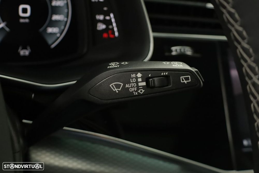 Audi Q8 55 TFSIe quattro Tiptronic - 20