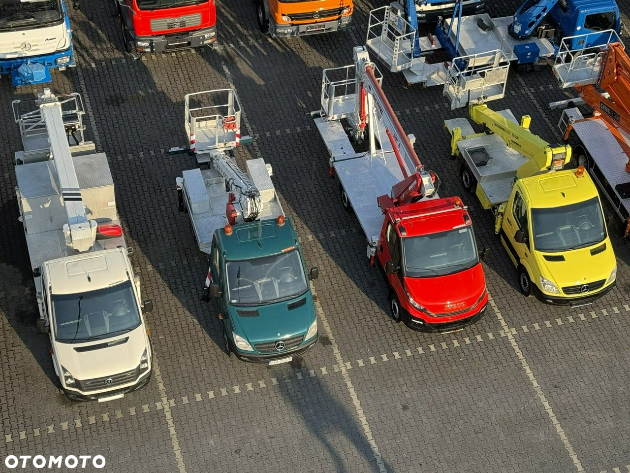 Nissan Zwyżka / Podnośnik Koszowy / 4X4 / CABSTAR / MAXITY / SPRINTER - 12