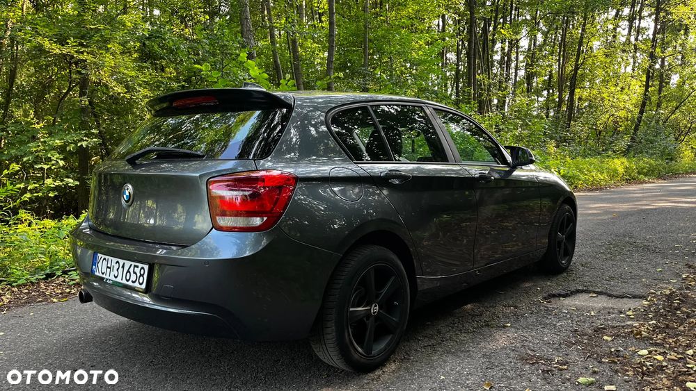 BMW Seria 1 116i - 5