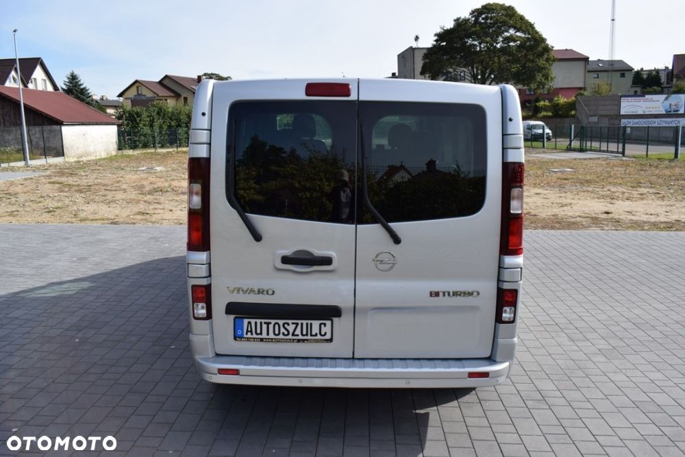 Opel Vivaro - 9