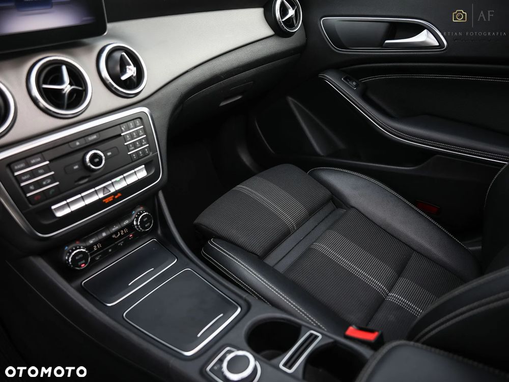 Mercedes-Benz CLA 200 (CDI) d 7G-DCT - 26