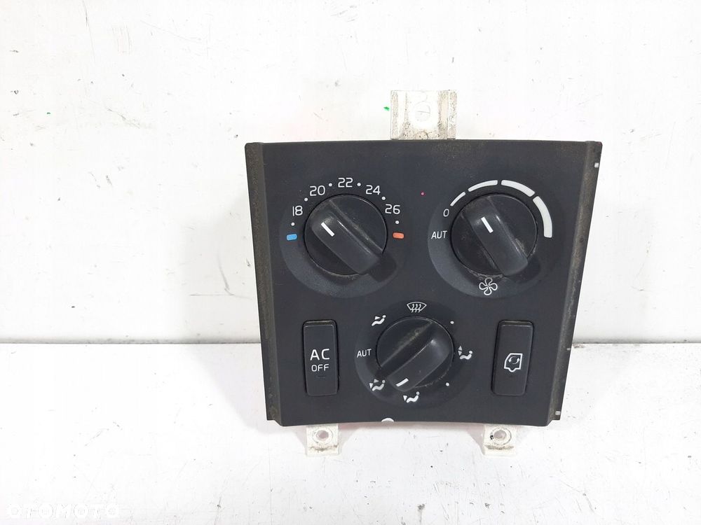VOLVO FH440 EURO4 07R PANEL NAWIEWU KLIMATYZACJI 20508582 - 2