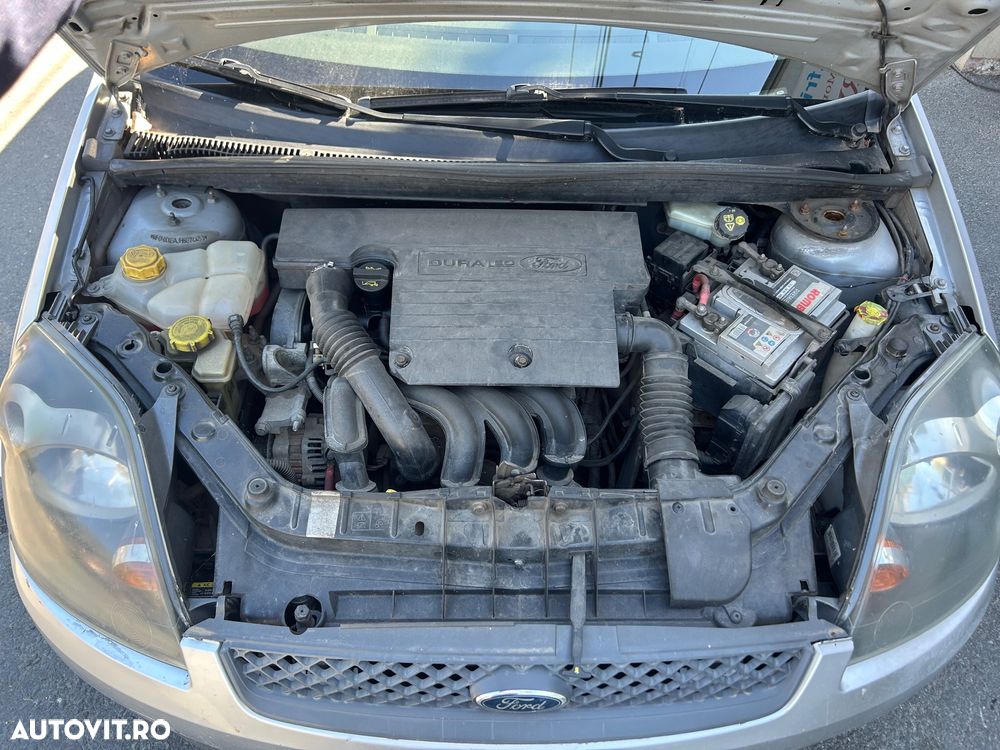 Ford Fiesta - 8