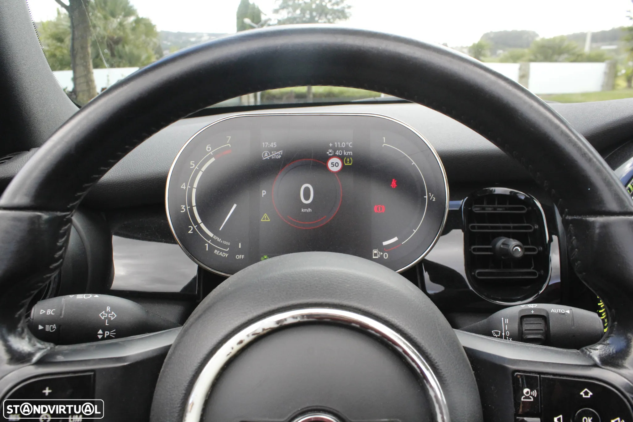 MINI Cabrio Cooper Auto. Essential - 35