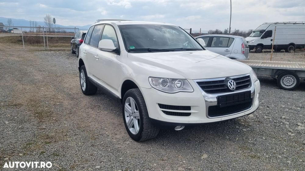 Volkswagen Touareg 2.5 R5 TDI DPF Aut. Individual - 19