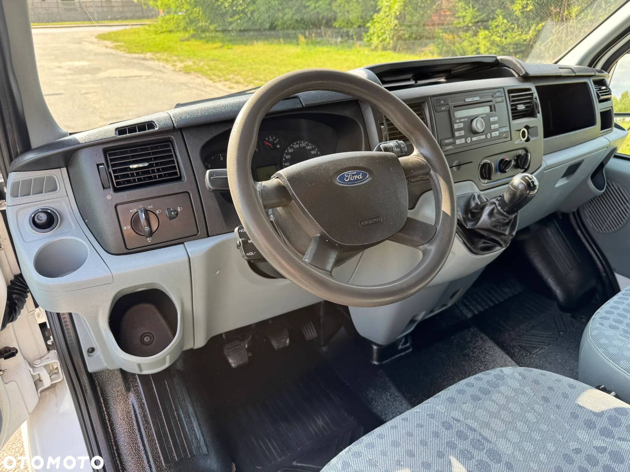 Ford Transit * L3H3 * 2.2 / 110KM * - 28